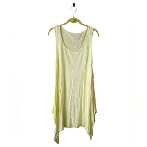 New York & Company Women's Green Lightweight Tunic SharkBite Hem Medium NWT